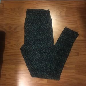 LulaRoe Leggings - TC